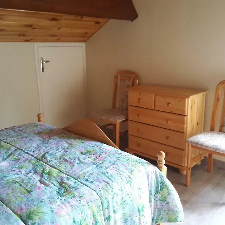 Bellevue Apartment *
